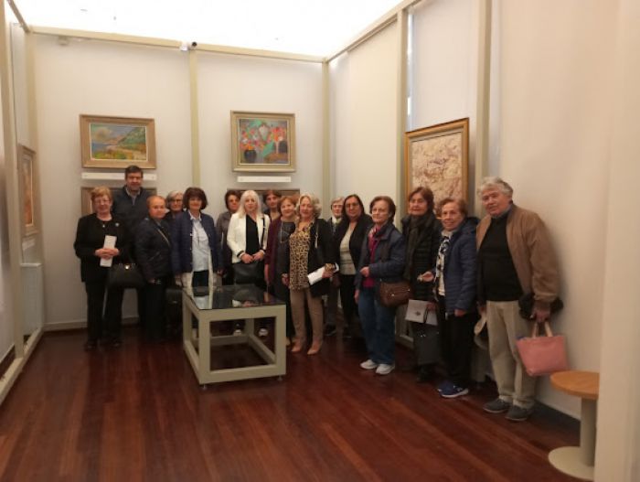 Μέλη του ΚΑΠΗ Τρίπολης επισκέφθηκαν τη Δημοτική Πινακοθήκη